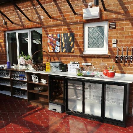 South View Country House Sleeps 12 - Hot Tub - Views Henley-in-Arden 外观 照片