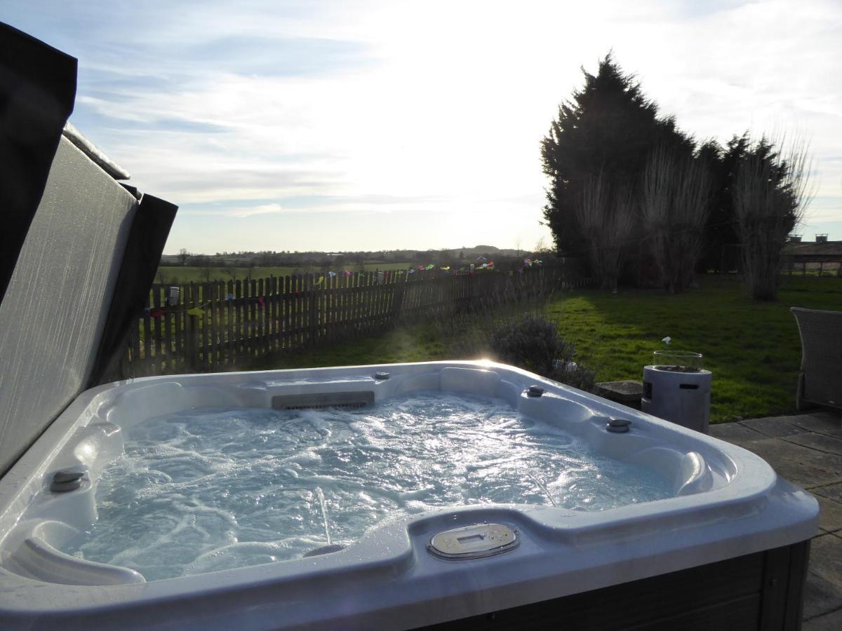 South View Country House Sleeps 12 - Hot Tub - Views Henley-in-Arden 外观 照片