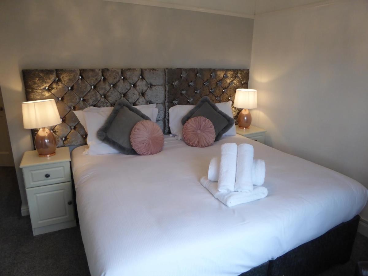 South View Country House Sleeps 12 - Hot Tub - Views Henley-in-Arden 外观 照片