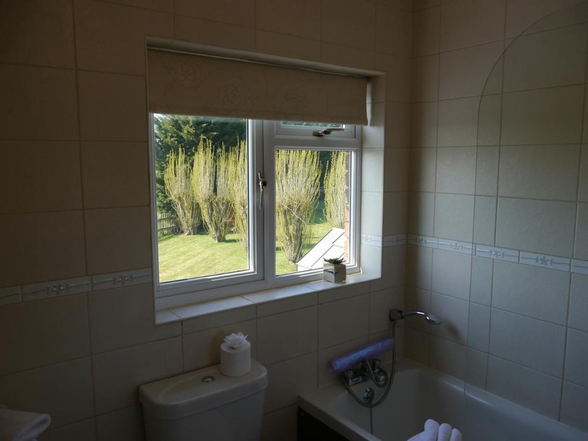 South View Country House Sleeps 12 - Hot Tub - Views Henley-in-Arden 外观 照片