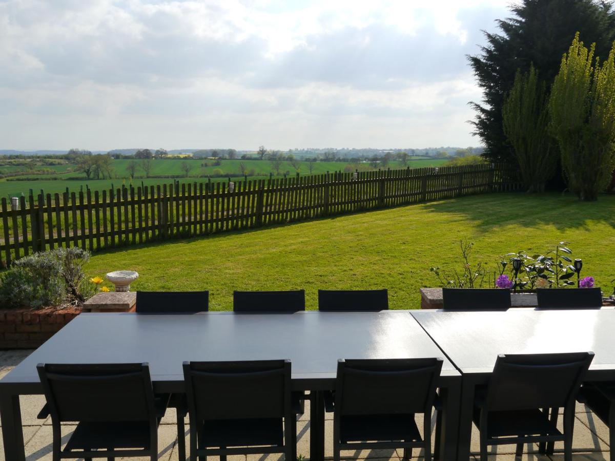 South View Country House Sleeps 12 - Hot Tub - Views Henley-in-Arden 外观 照片